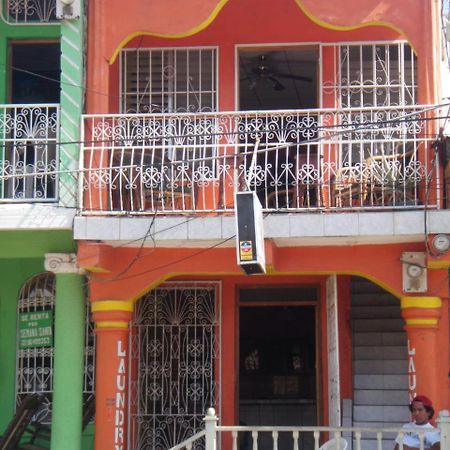 Hostal Brisas Y Olas San Juan del Sur Exterior photo